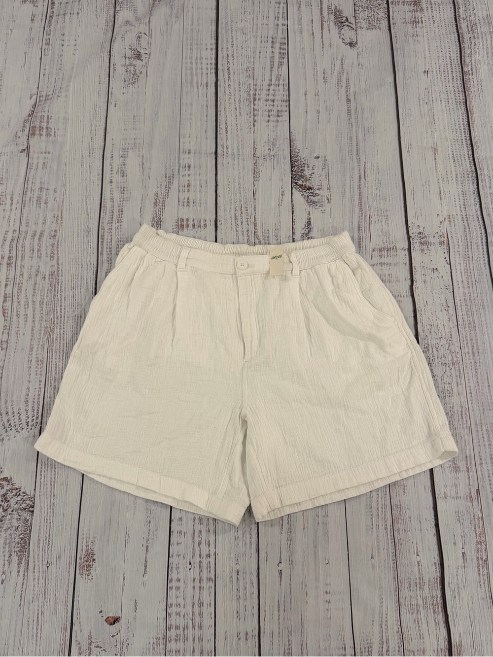 NWT Aerie Women's L. High Waisted White Crinkle Gauze Pool To Party Shorts *read